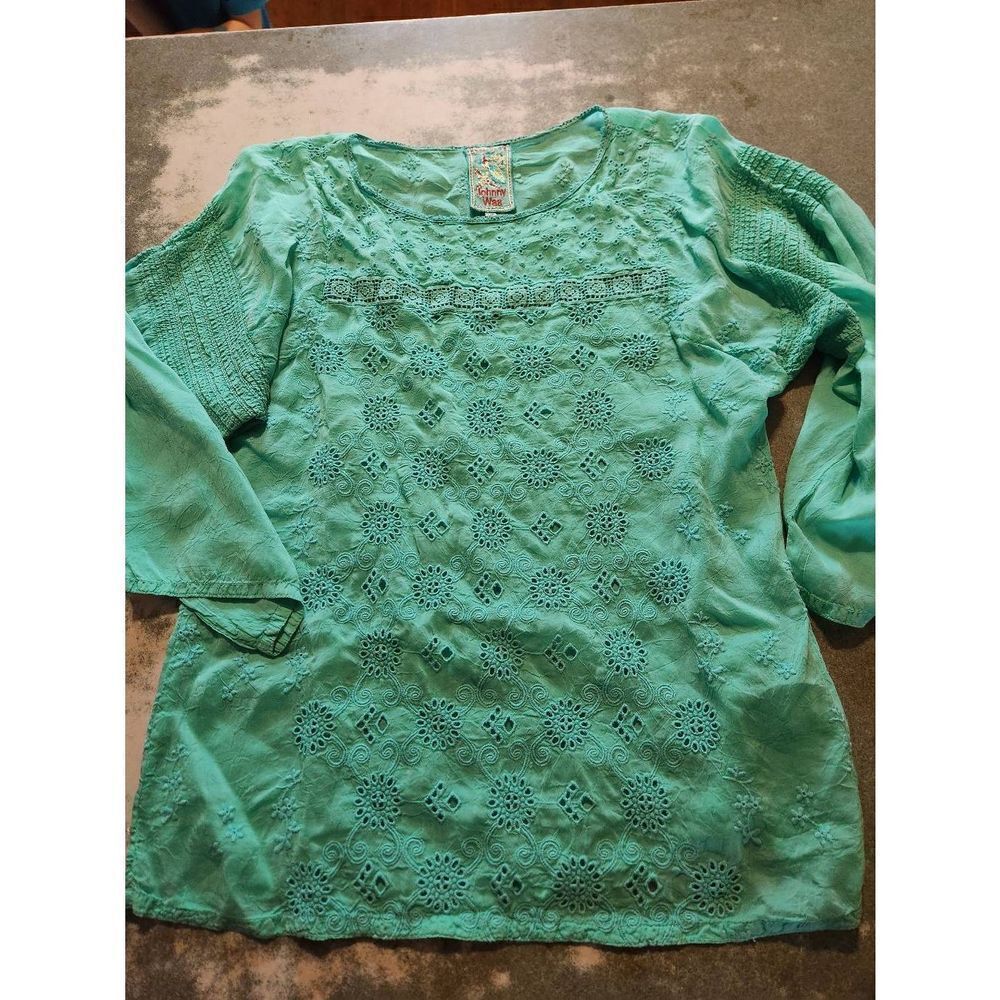 Johnny Was light green cupra rayon embroidered blouse sz XS